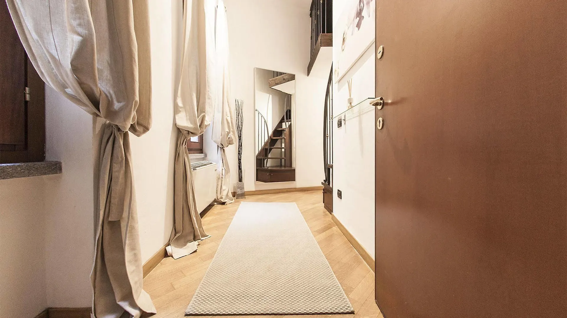 אפרטהוטל מילאנו Hemeras Boutique Asole Boutique House