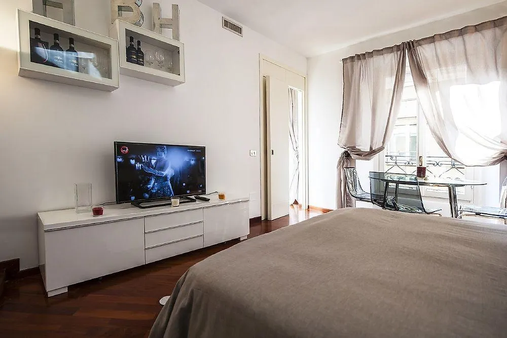 אפרטהוטל מילאנו Hemeras Boutique Asole Boutique House מלון