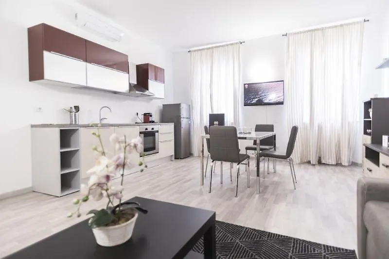 אפרטהוטל מילאנו Hemeras Boutique Asole Boutique House 5*,  איטליה